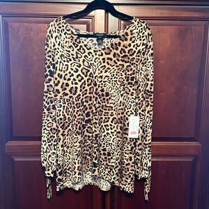 Karen Lane womens top.